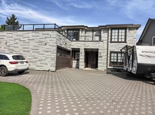 4646 48b St, Delta, BC V4K2R8