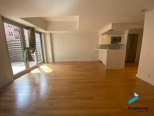 Rented by FirstService Realty (legacy) | media 3