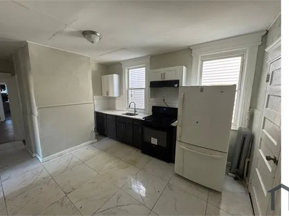 115 Seymour Ave Floor 1, Newark, NJ 07108