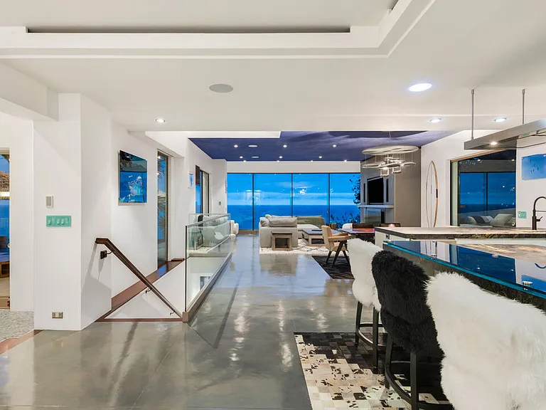 33406 Pacific Coast Hwy — Photo 38