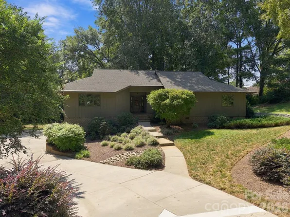 104 Buckingham Pl, Salisbury, NC 28144