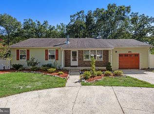 16 Mill Ct, Sicklerville, NJ 08081