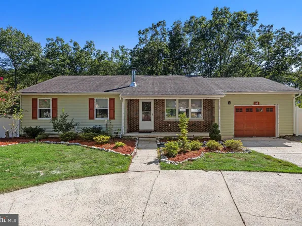 16 Mill Ct, Sicklerville, NJ 08081
