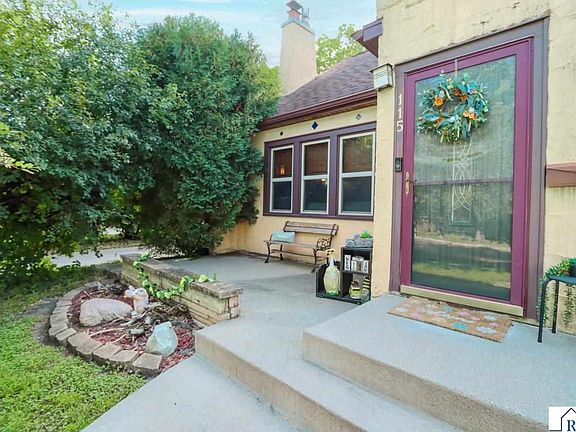 3rd image of 115 Hinckley St