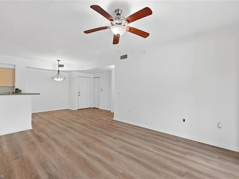 1200 Reserve Way #105 — Photo 5