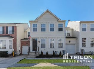 9810 Davison Rd, Middle River, MD 21220