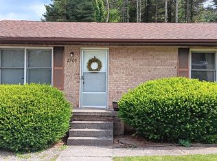 2905 Walls Branch Rd, Blacksburg, VA 24060