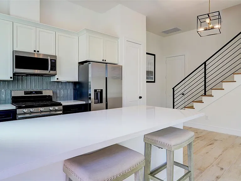 4508 Old Yale St #D — Photo 15