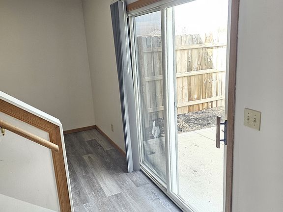 5th image of 257 Westhaven Dr