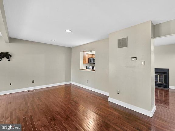 5th image of 11780 Lone Tree Ct