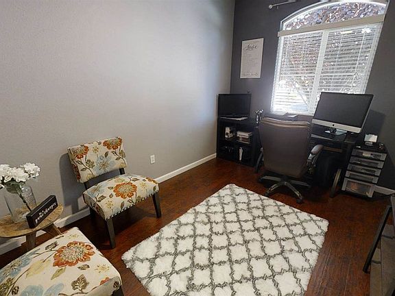 3rd image of 451 Alboran Sea Cir