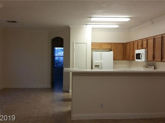 5th image of 4952 Midnight Oil Dr