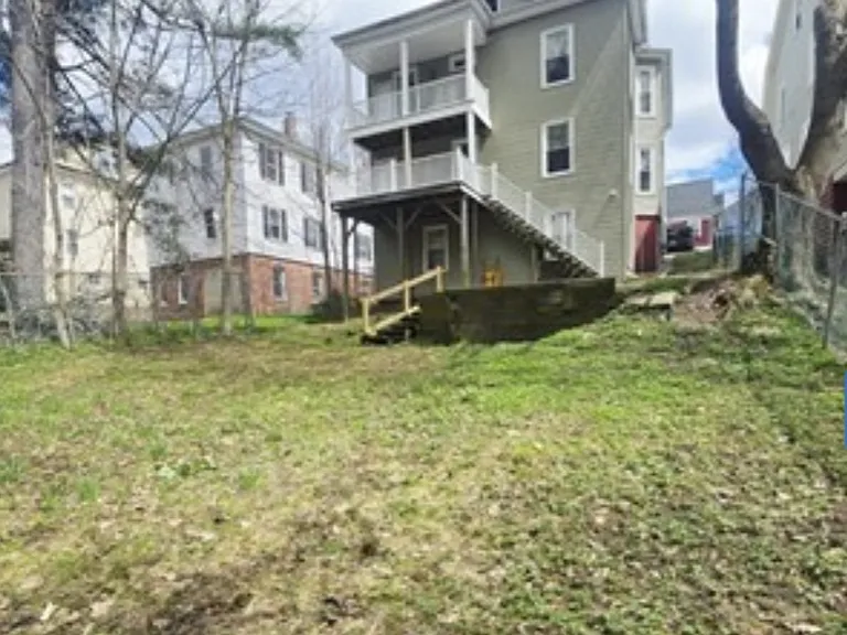 154 Oak St #2 — Photo 22