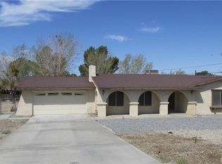 18560 Symeron Rd, Apple Valley, CA 92307
