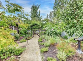 351 Glenwood Pines Ct, Grass Valley, CA 95945