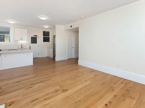 3525 17th St #911R, San Francisco, CA 94110