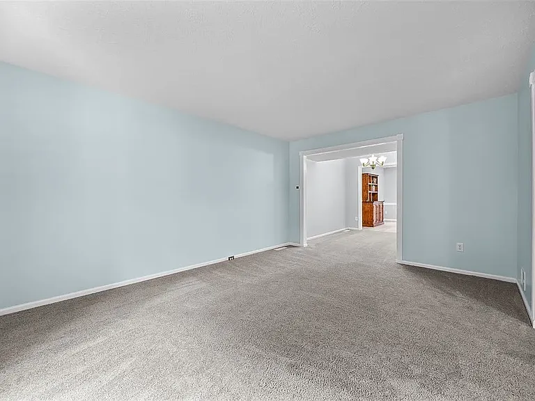 402 Hunting Creek Rd — Photo 22