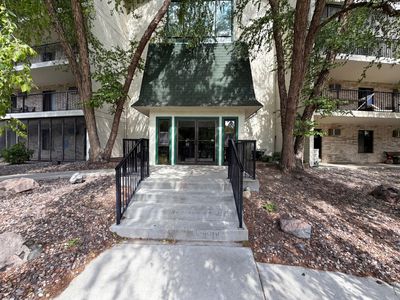 10511 Cedar Lake Rd APT 205, Minnetonka, MN, 55305