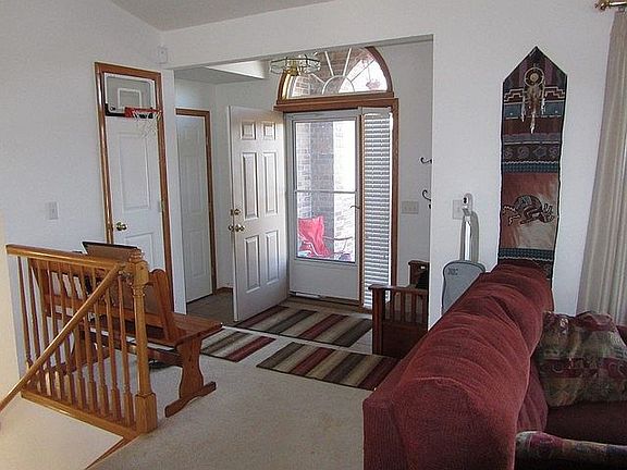 4th image of 5805 SE 40th St