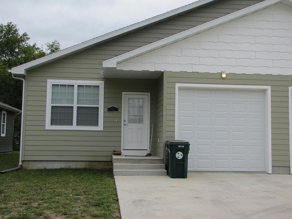 1st image of 607 W Laharpe St