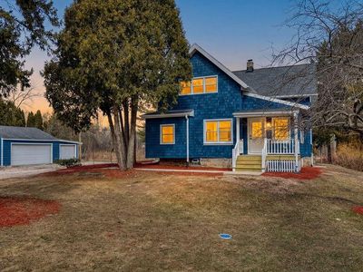 1436 West Fiesta LANE, Mequon, WI, 53092