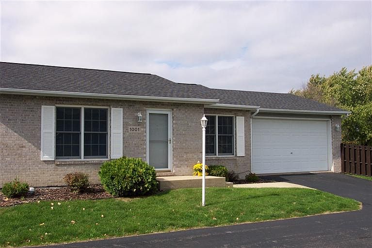 1st image of 1001 Windsor Ln
