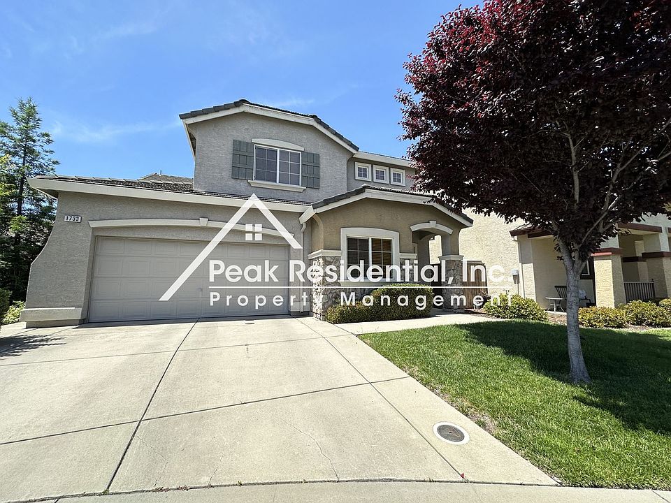 2nd image of 1733 Blue Beaver Way