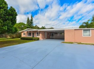 2424 18th Ave W, Bradenton, FL 34205