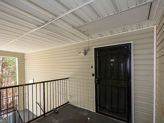 5th image of 8304 Fairington Village Dr