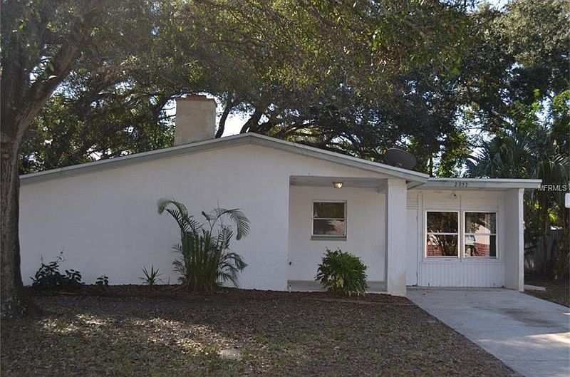 1st image of 2952 Webley Dr