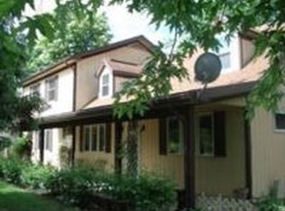 640 Pfingsten Rd, Northbrook, IL 60062