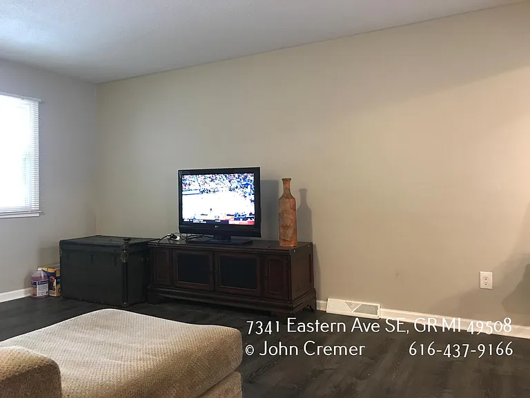 7341 Eastern Ave SE — Photo 25