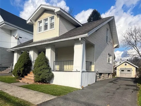 1206 Oak St, Utica, NY 13502