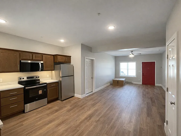 111 K St #3 — Photo 4