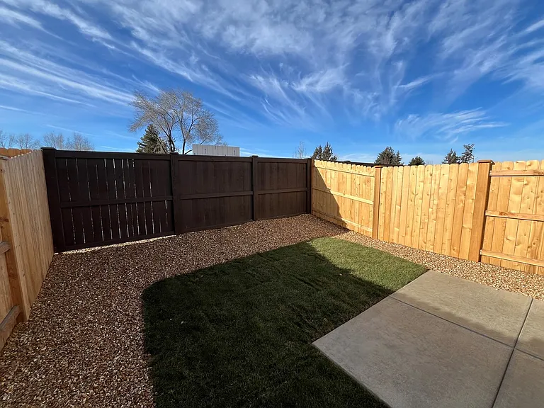 g21185 — Photo 18