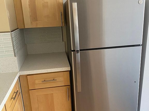 2nd image of 932 100th Ave NE APT 229