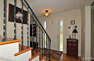 2nd image of 549 Lyman Pl