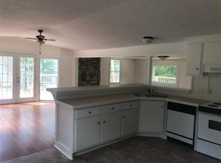 8113 Olive Ln, Rogers, AR 72756