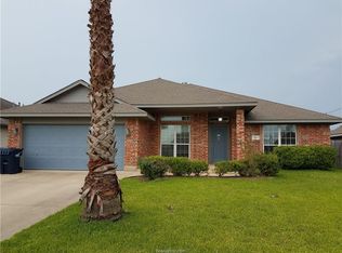 1215 Portsmouth Ct, College Station, TX 77845