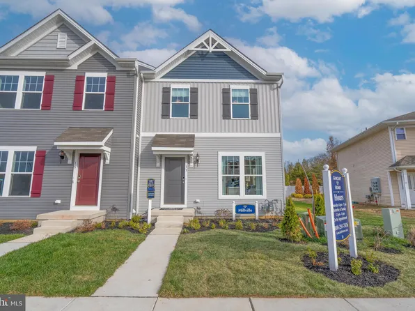 15 Whitaker Ct, Millville, NJ 08332