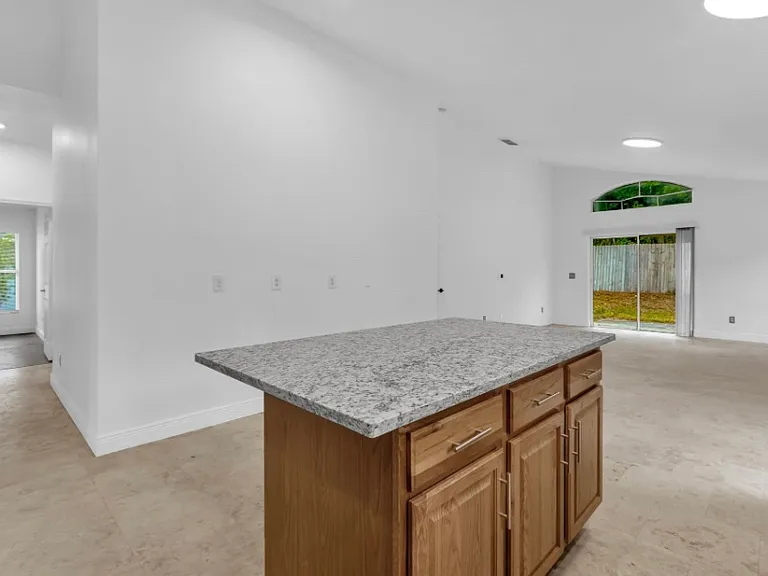 608 Bridge Creek Blvd — Photo 6