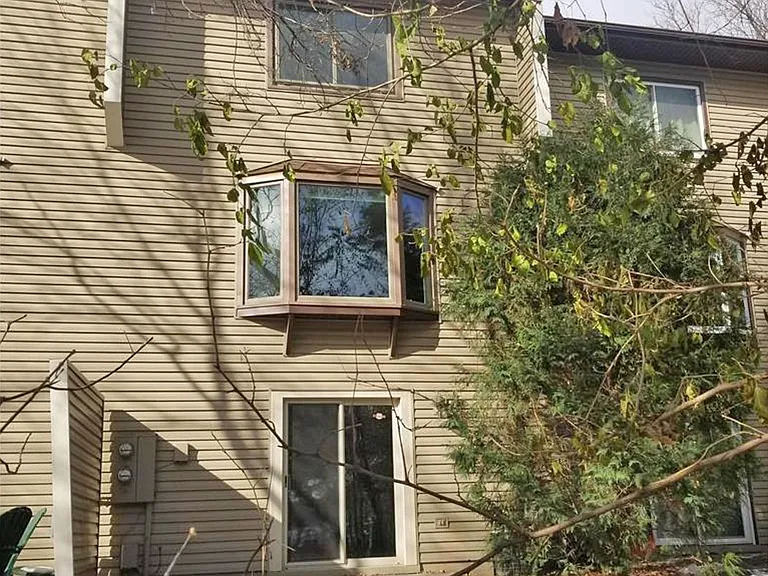 2422 Mendelssohn Ln #6 — Photo 14