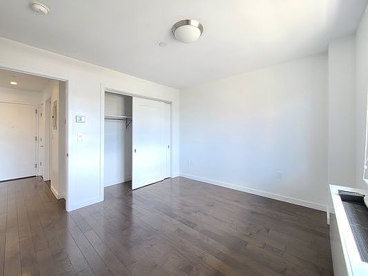 4th image of 3040 21st St APT 207