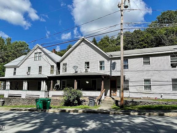 2nd image of 203 & 205 Riverside Dr