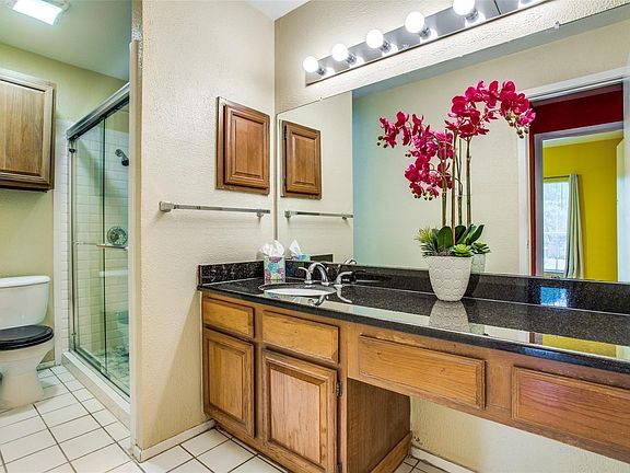 5th image of 8601 Park Ln APT 212