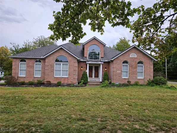 1861 E 75th St, Cleveland, OH 44103