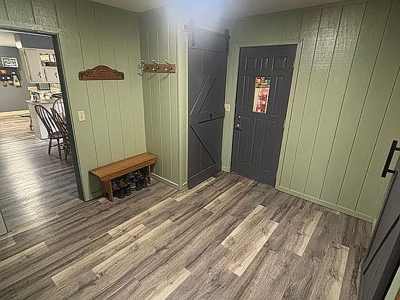 5th image of 4060 Bowdle Rd