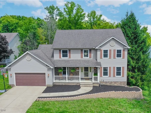 415 Chardon Ave, Chardon, OH 44024