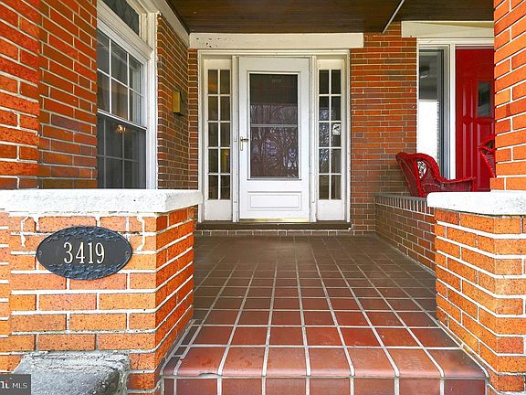 2nd image of 3419 Shannon Dr