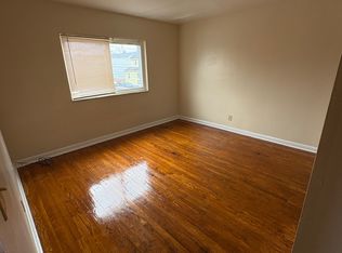 5171 Warrensville Center Rd APT 5, Maple Heights, OH 44137